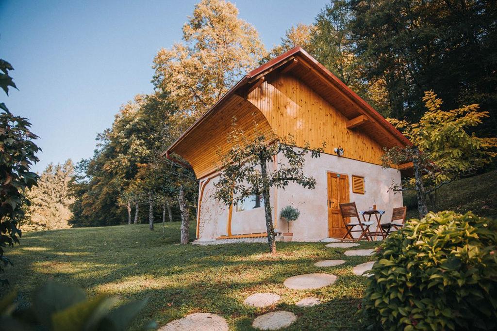 Ferienwohnung Sleeping With Bees - Tourist Farm Muha Grosuplje Exterior foto